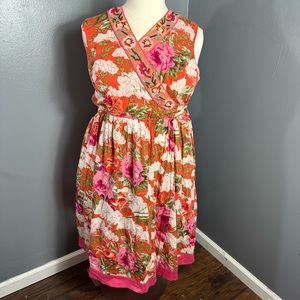 Gorgeous Vintage-Inspired Floral Retro Summer Dress